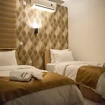 In The Heart Of Old Bazaar With Private Parking מלון 3*