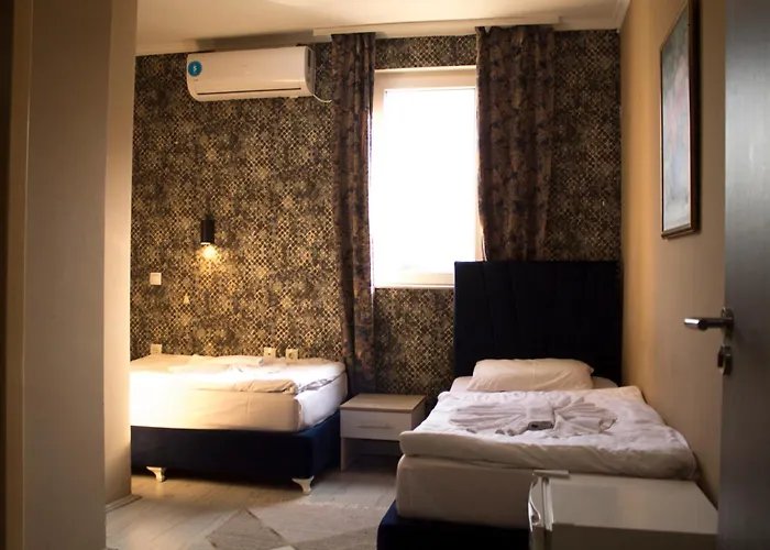 Hotel In The Heart Of Old Bazaar With Private Parking 3*